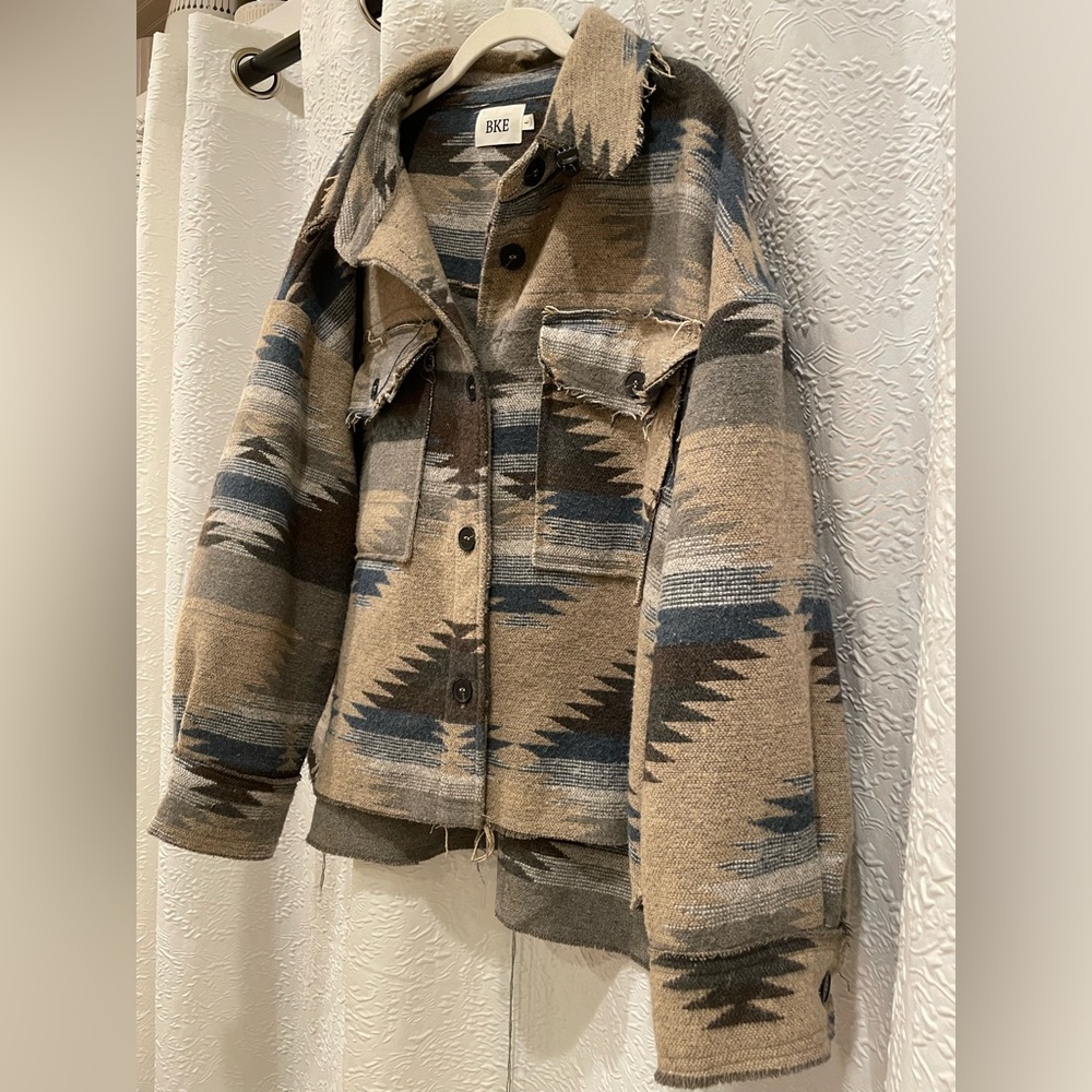 BKE Oversized Distressed Flannel Jacket